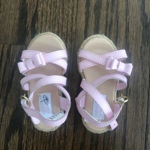 Janie and Jack pink bow sandals, new without box